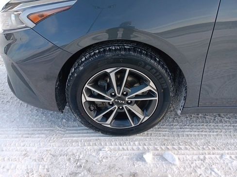 Used 2023 Kia Forte LXS image 5