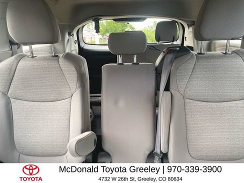 Certified 2023 Toyota Sienna LE FWD image 21