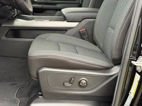 New 2026 RAM 1500 Big Horn AWD/4WD image 14