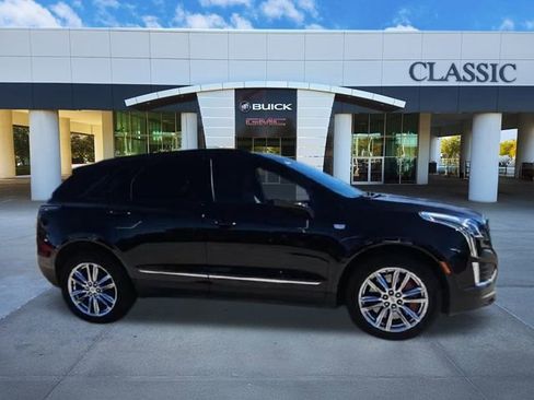 Used 2022 Cadillac XT5 Sportv w/ Technology Package image 9