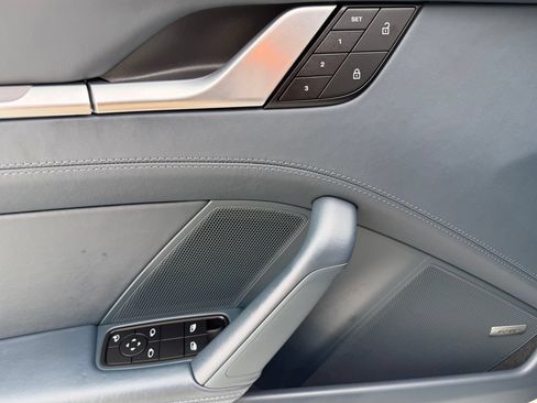 Certified 2024 Porsche 911 Carrera RWD image 28