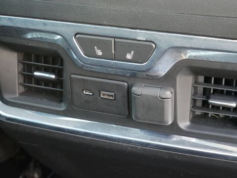 Used 2020 GMC Sierra 1500 AT4 image 34