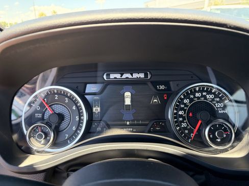 Used 2025 RAM 1500 Big Horn AWD/4WD image 29
