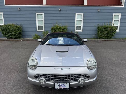 Used 2004 Ford Thunderbird RWD image 14