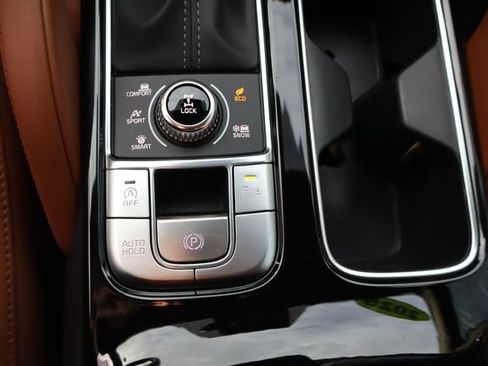 Used 2025 Kia Telluride AWD image 38