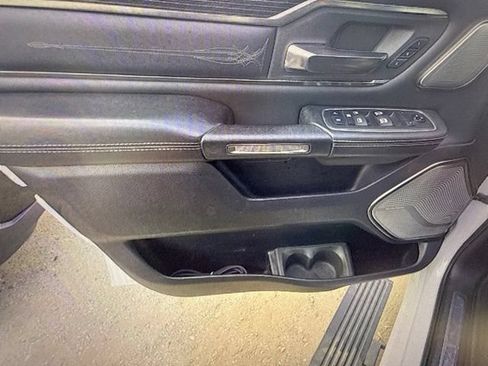 Used 2019 RAM 1500 Limited AWD/4WD image 12