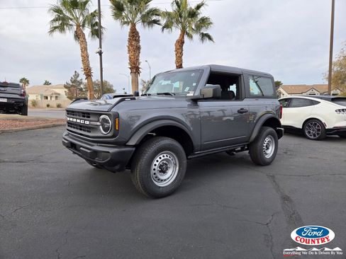New 2025 Ford Bronco 2-Door AWD/4WD image 2