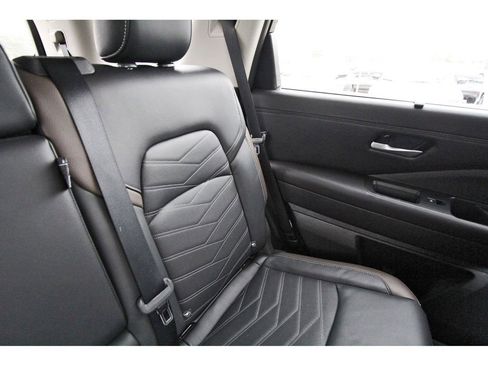Used 2024 Nissan Pathfinder Platinum w/ Cargo Package FWD image 12