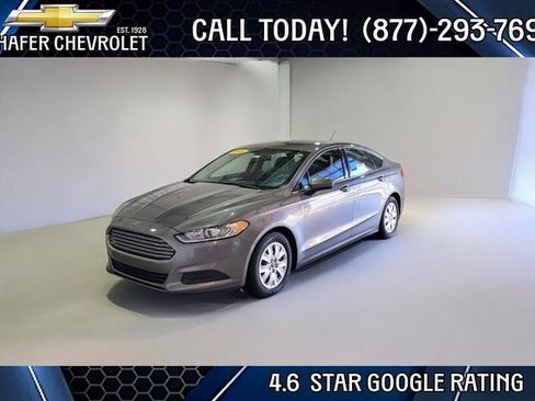 Used 2014 Ford Fusion S image 1