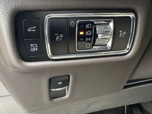 Certified 2023 Lincoln Nautilus Reserve w/ Equipment Group 201A image 11