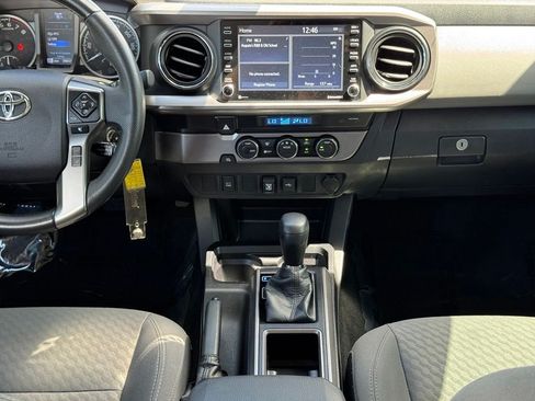 Used 2021 Toyota Tacoma SR5 RWD image 33