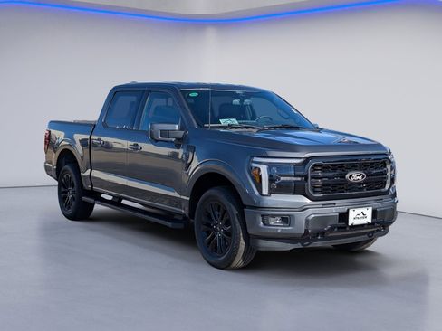 New 2025 Ford F150 Lariat w/ Equipment Group 501A Mid image 8