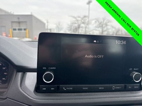 Certified 2023 Honda Accord EX image 26