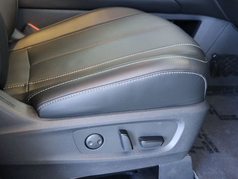 Certified 2023 INFINITI QX60 Luxe w/ Performance Audio Package image 40