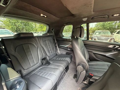 Used 2019 BMW X7 xDrive50i w/ Dynamic Handling Package AWD/4WD image 16