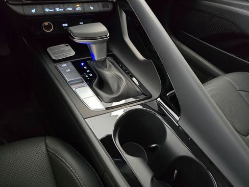 New 2026 Hyundai Elantra Limited FWD image 29