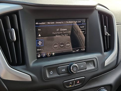Used 2023 GMC Terrain SLE w/ Driver Convenience Package AWD/4WD image 16