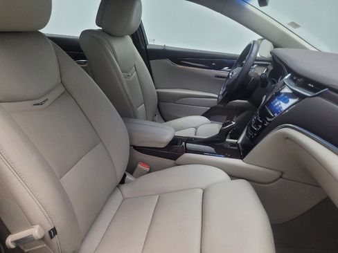 Used 2014 Cadillac XTS Luxury FWD image 21