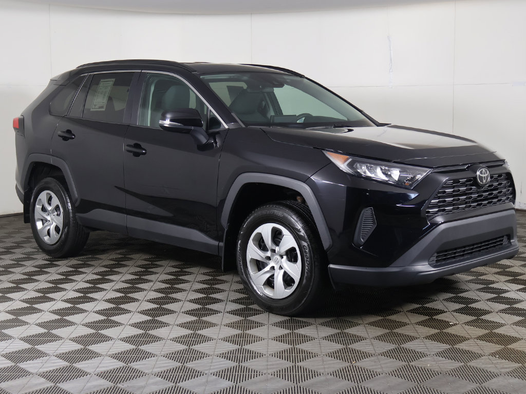 Used 2021 Toyota RAV4 LE w/ Carpet Mat Package (TMS) AWD/4WD image 43