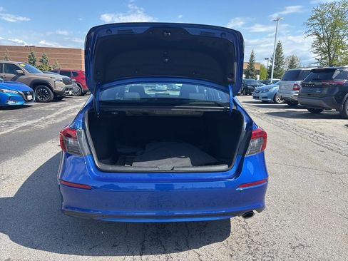 Used 2022 Honda Civic Sport image 9