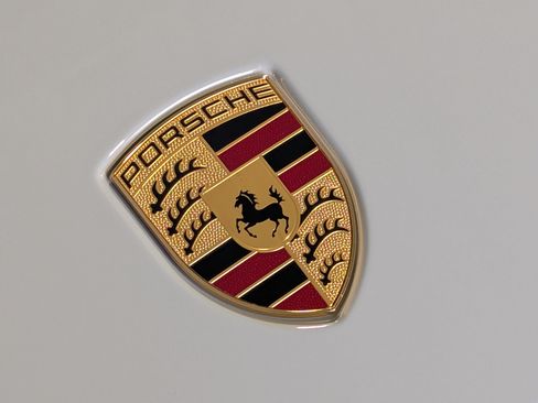 Certified 2024 Porsche Cayenne S AWD/4WD image 17