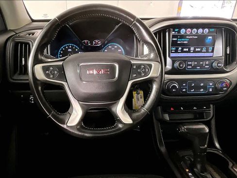 Used 2018 GMC Canyon SLE w/ SLE Convenience Package image 5