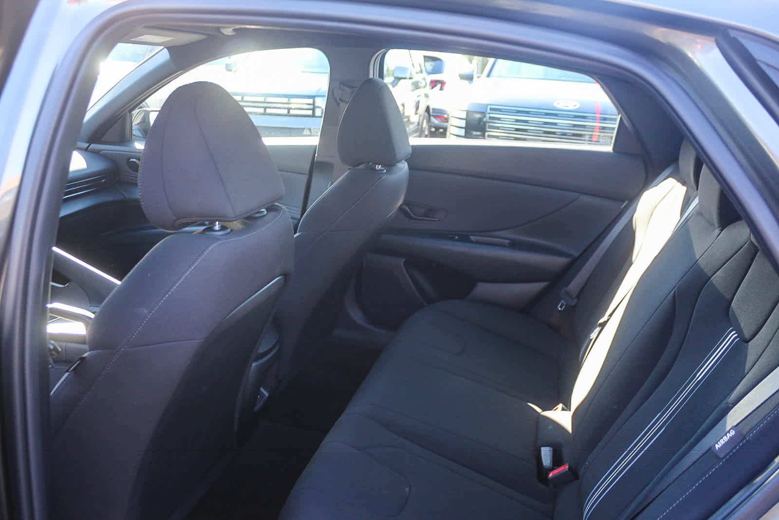 Certified 2025 Hyundai Elantra Sport FWD image 23