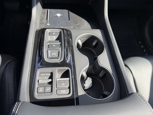 New 2025 Honda Pilot EX-L image 42