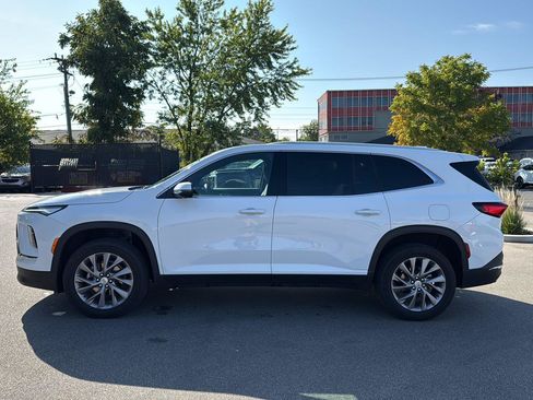 Used 2026 Buick Enclave Preferred AWD/4WD image 6