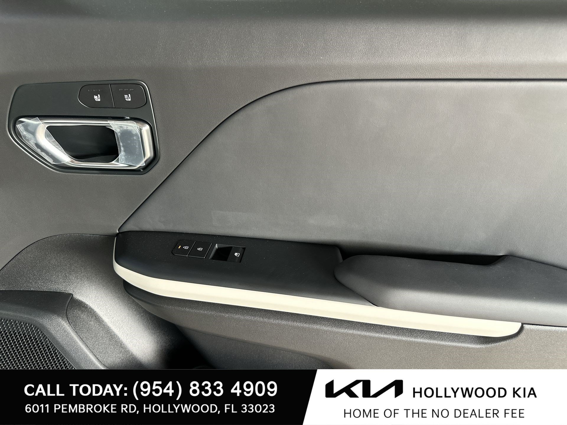 New 2026 Kia K4 GT-Line w/ GT-Line Premium Package FWD image 28