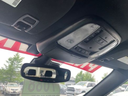 Used 2024 Dodge Durango GT AWD/4WD image 18