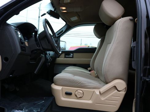 Used 2013 Ford F150 XLT w/ Luxury Equipment Group image 24