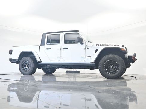 Used 2023 Jeep Gladiator Rubicon w/ LED Lighting Group AWD/4WD image 28