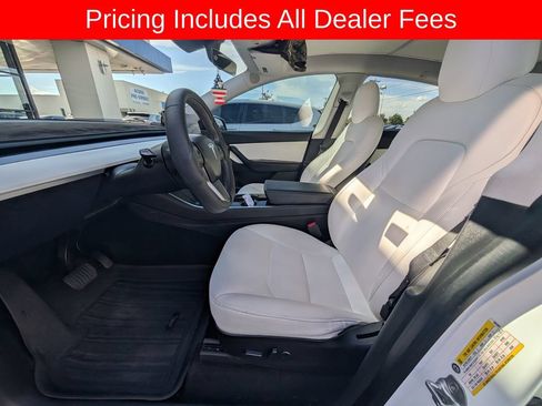 Used 2021 Tesla Model Y Long Range AWD/4WD image 7