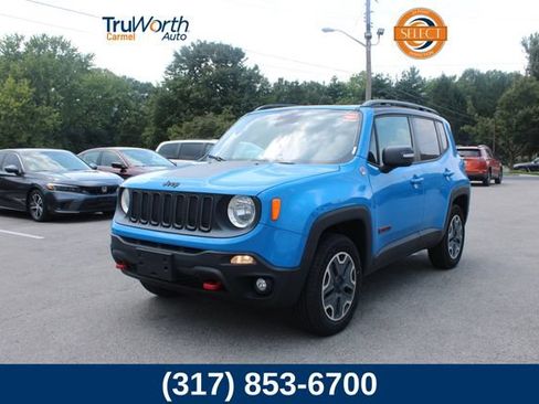 Used 2015 Jeep Renegade Trailhawk w/ Premium Leather Group AWD/4WD image 1
