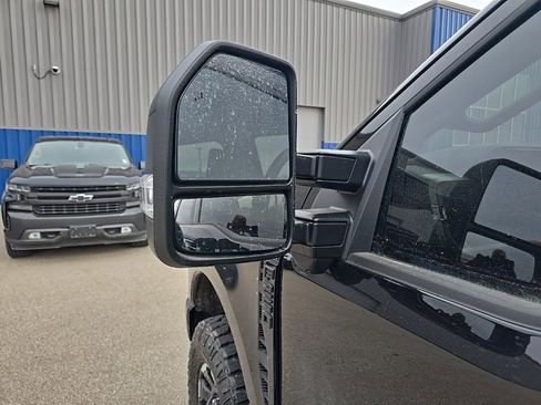 Used 2025 Ford F250 XLT w/ Tremor Off-Road Package image 6