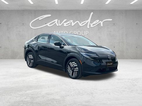 New 2026 Nissan Leaf SV+ w/ Floor Mat Package (SV+) FWD image 2