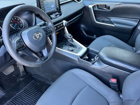 Used 2020 Toyota RAV4 LE w/ All Weather Liner Package AWD/4WD image 11