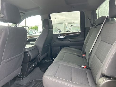 Used 2025 Chevrolet Silverado 2500 LT w/ Convenience Package AWD/4WD image 28