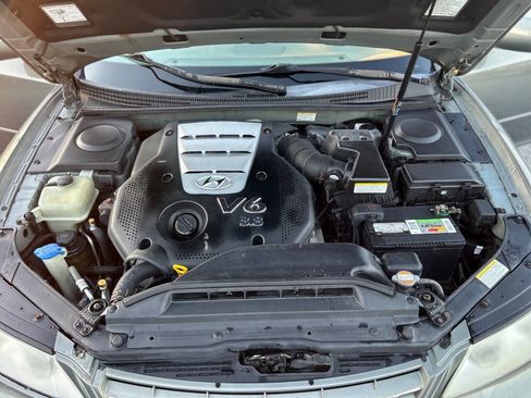 Used 2006 Hyundai Azera SE image 24