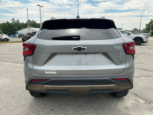 Certified 2024 Chevrolet Trax ACTIV FWD image 4