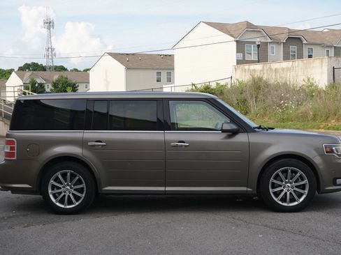 Used 2014 Ford Flex Limited w/ Equipment Group 301A FWD image 6