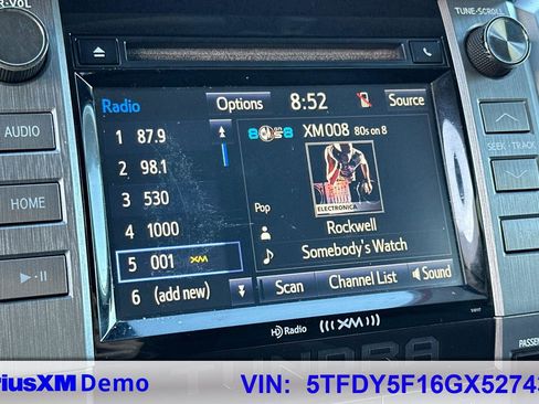 Used 2016 Toyota Tundra SR5 w/ SR5 Upgrade Package image 26