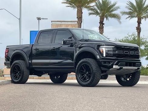 Used 2024 Ford F150 Raptor image 6