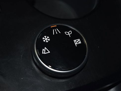 Used 2023 Nissan Rogue SL w/ SL Premium Package image 18