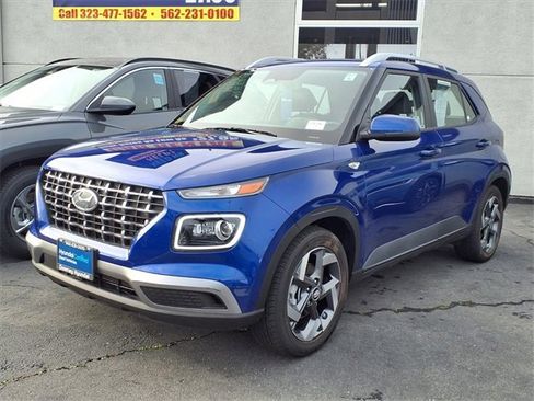 Certified 2024 Hyundai Venue Limited image 1