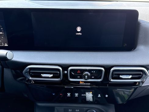 New 2026 Nissan Sentra SV w/ Floor Mat Package FWD image 13