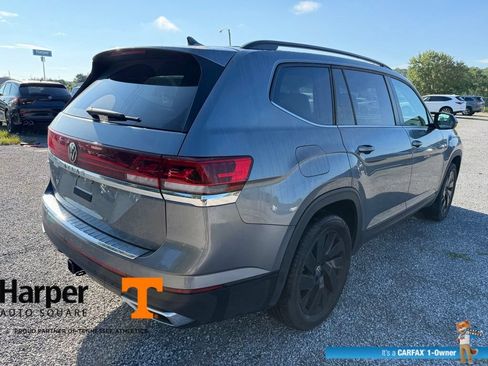 Used 2024 Volkswagen Atlas SE FWD image 5