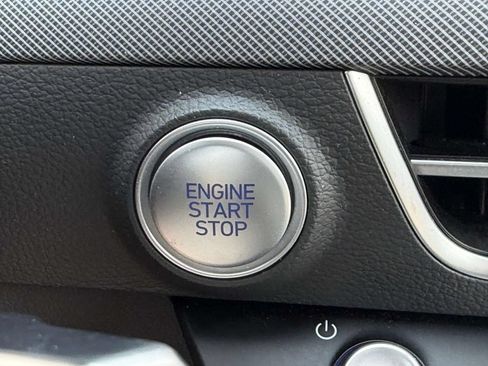 Certified 2025 Hyundai Sonata SEL AWD/4WD image 31