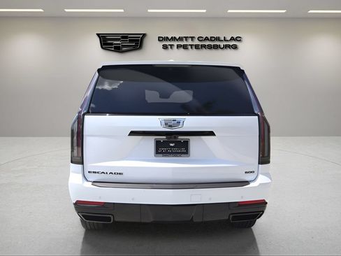 New 2026 Cadillac Escalade ESV Sport w/ LPO, ONYX Package AWD/4WD image 4